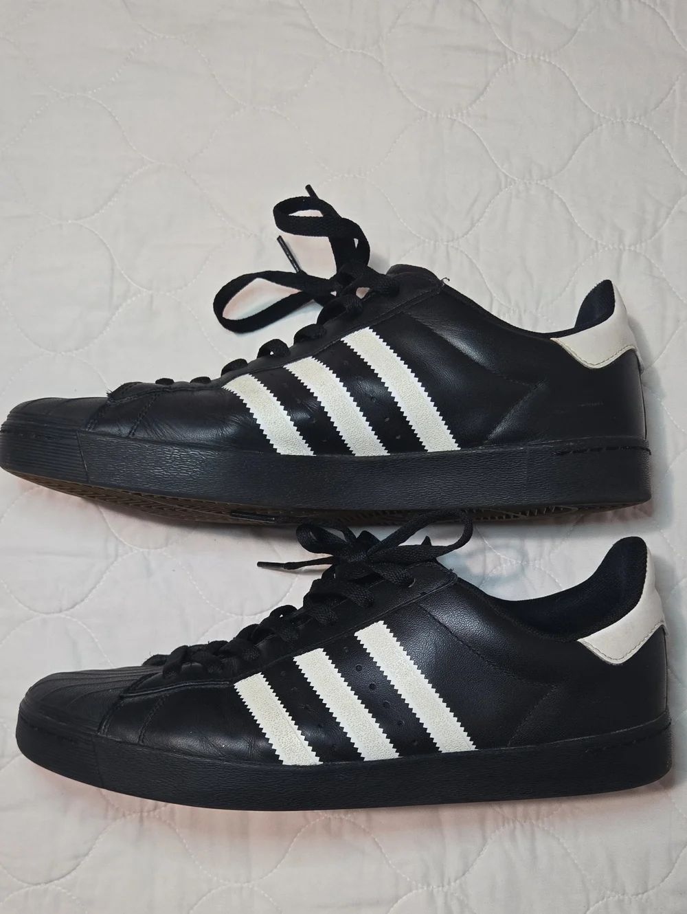 adidas Black Sneakers with White Three Stripes Mens Size 11